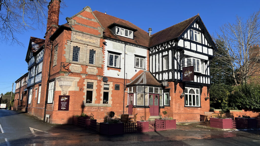 The Royal Oak Kelsall exterior